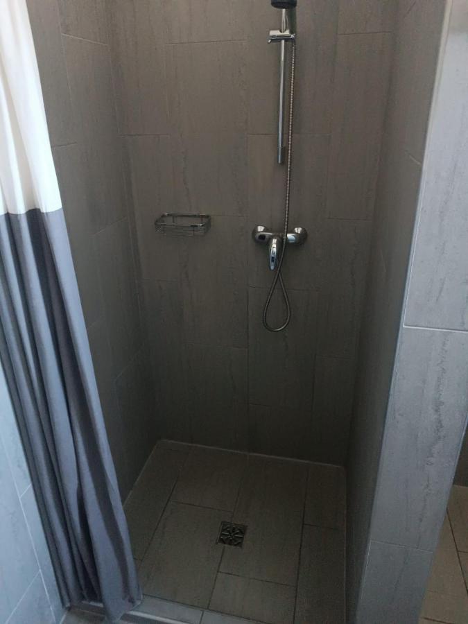Aparthotel Strefa Budget ティヒ エクステリア 写真